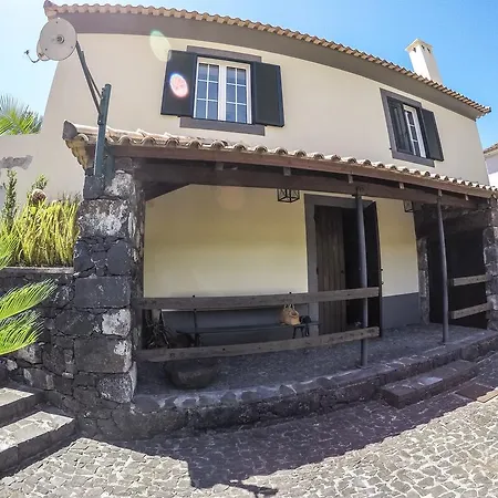 Dom wakacyjny Mountain View *